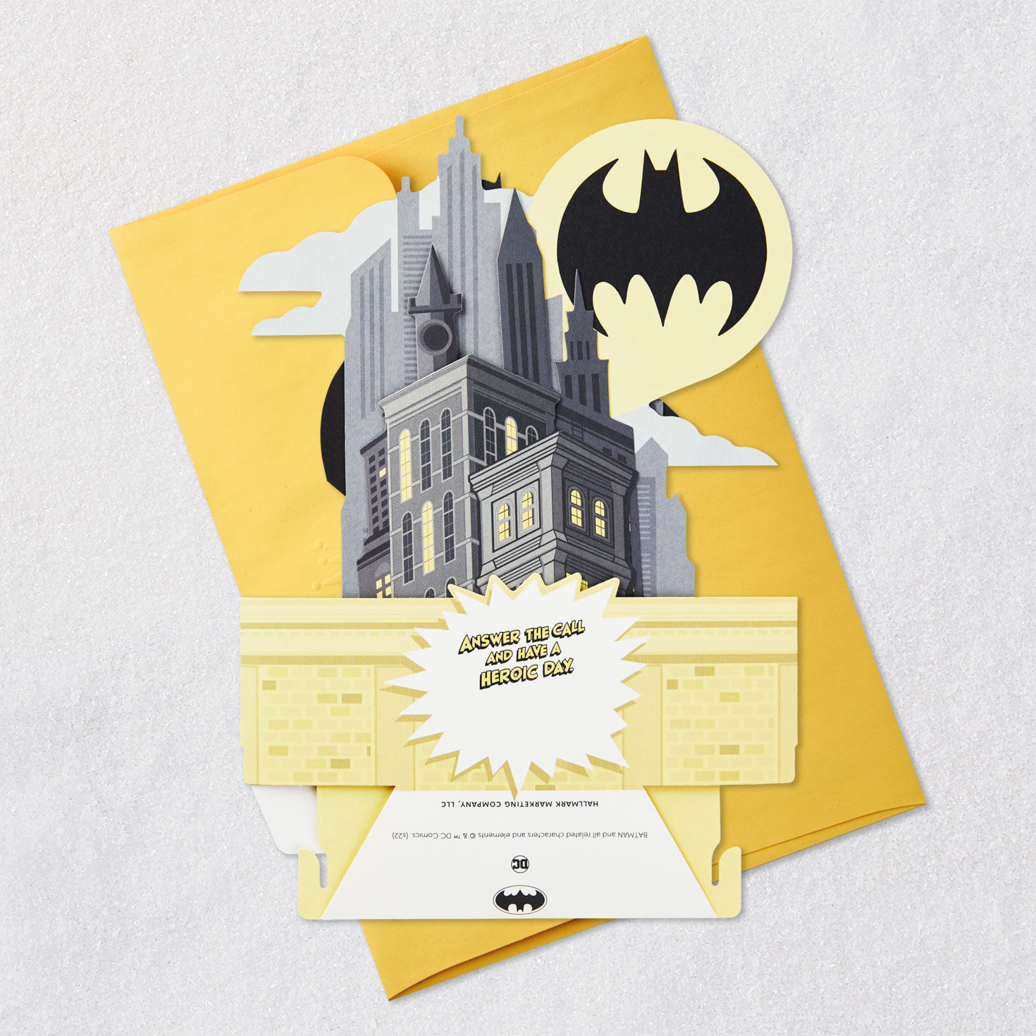 11220-dc-batman-have-a-heroic-day-3d-pop-up-card-7.jpg DC™ Batman™ Have a Heroic Day 3D Pop-Up Card