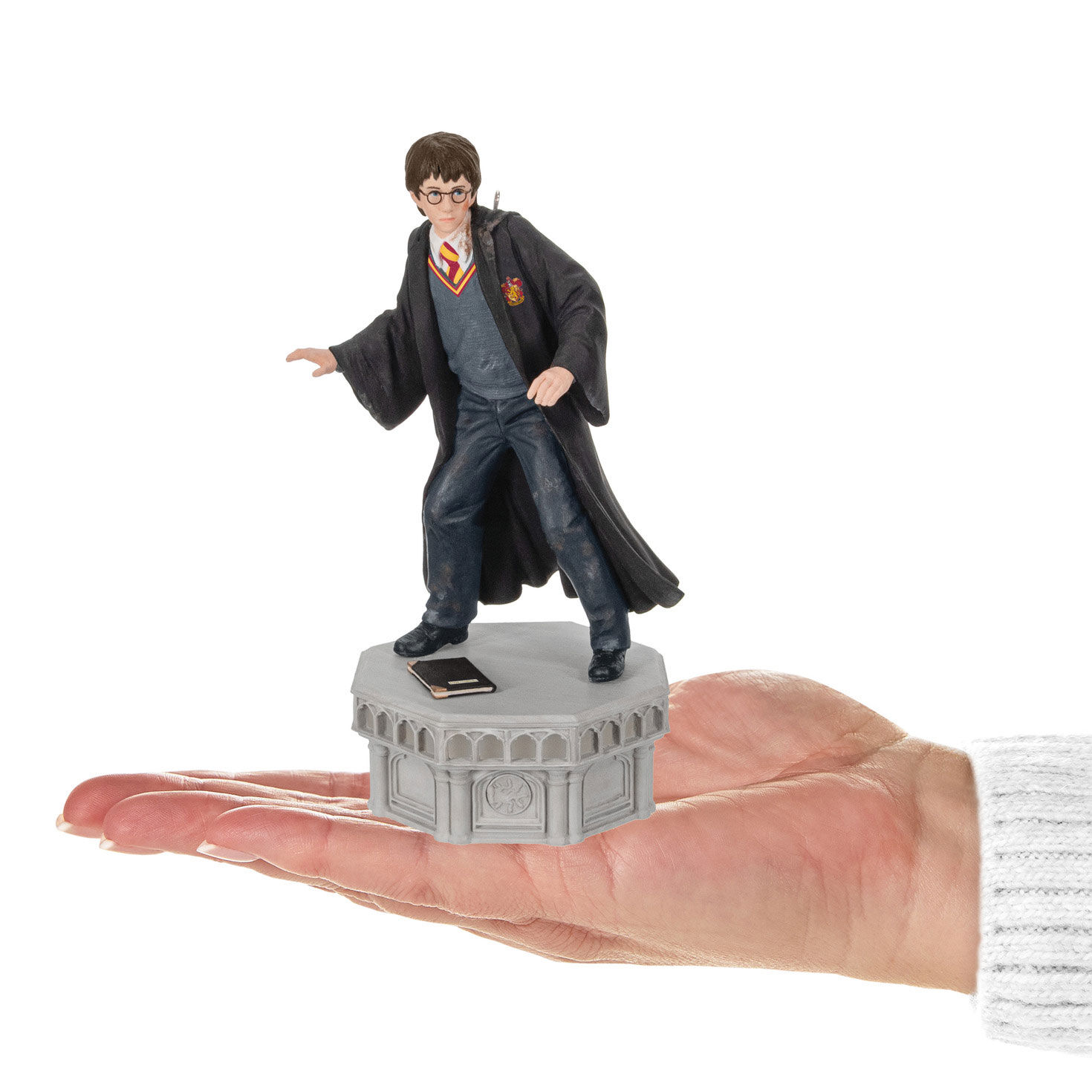 11595-harry-potter-and-the-chamber-of-secrets-collection-harry-potter-ornament-with-light-and-sound-5.jpg Harry Potter and the Chamber of Secrets™ Collection Harry Potter™ Ornament With Light and Sound