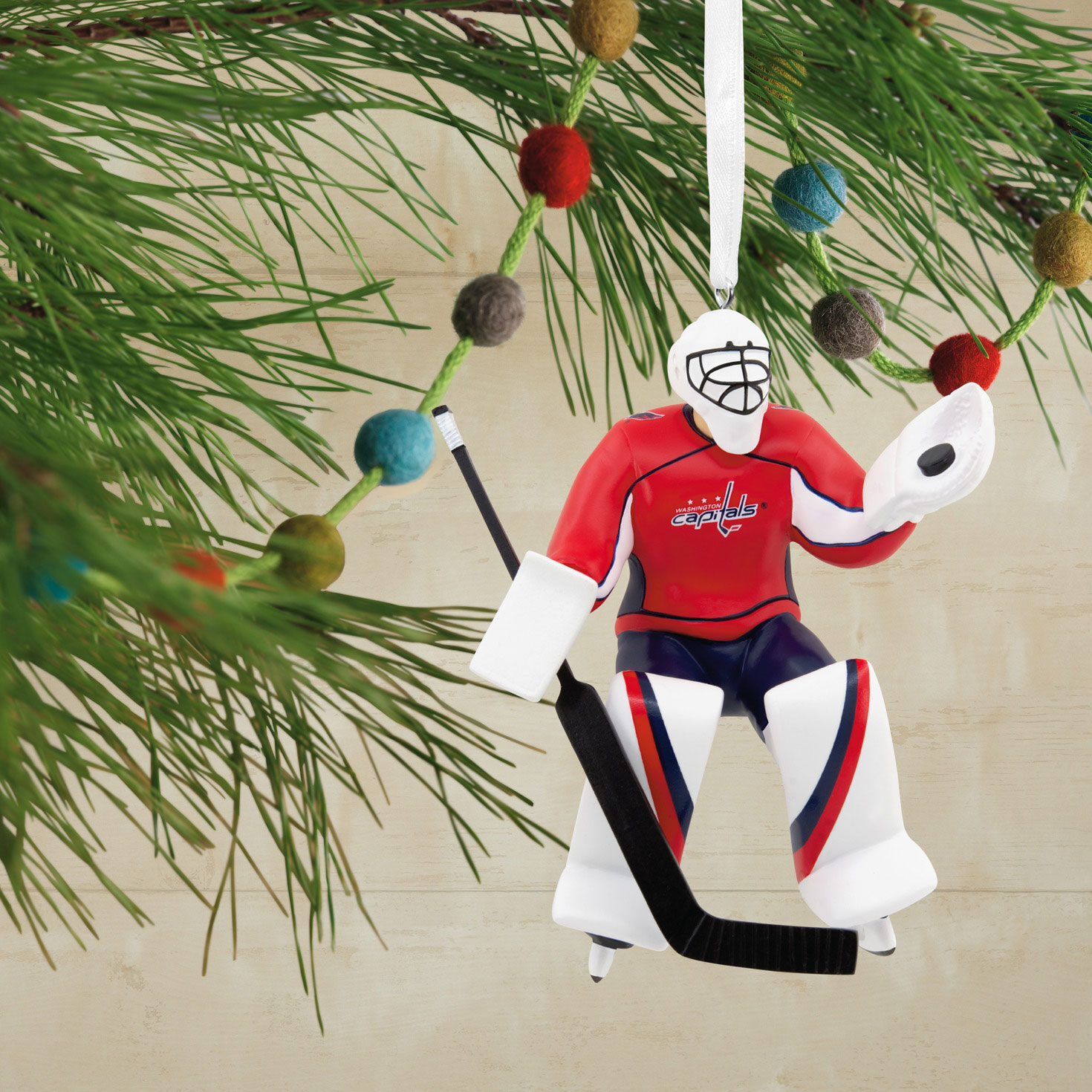 2392-nhl-washington-capitals-goalie-hallmark-ornament-2.jpg NHL Washington Capitals® Goalie Hallmark Ornament