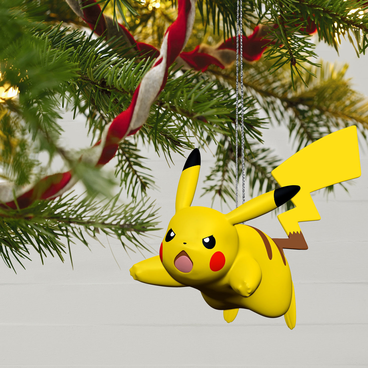 2675-pok-mon-pikachu-ornament-2.jpg Pokémon Pikachu Ornament