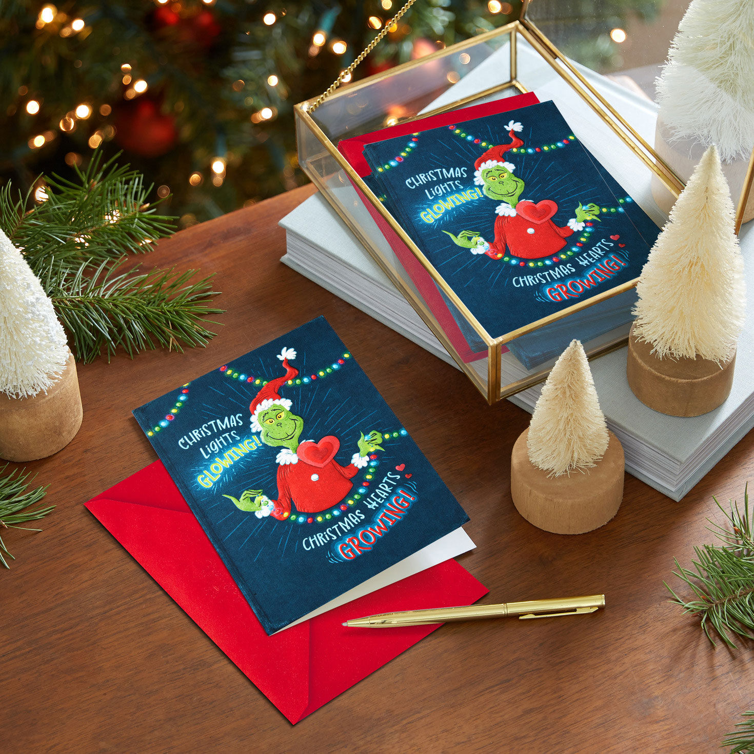 3282-dr-seuss-s-how-the-grinch-stole-christmas-spirit-of-christmas-boxed-christmas-cards-pack-of-16-8.jpg Dr. Seuss's How the Grinch Stole Christmas!™ Spirit of Christmas Boxed Christmas Cards, Pack of 16