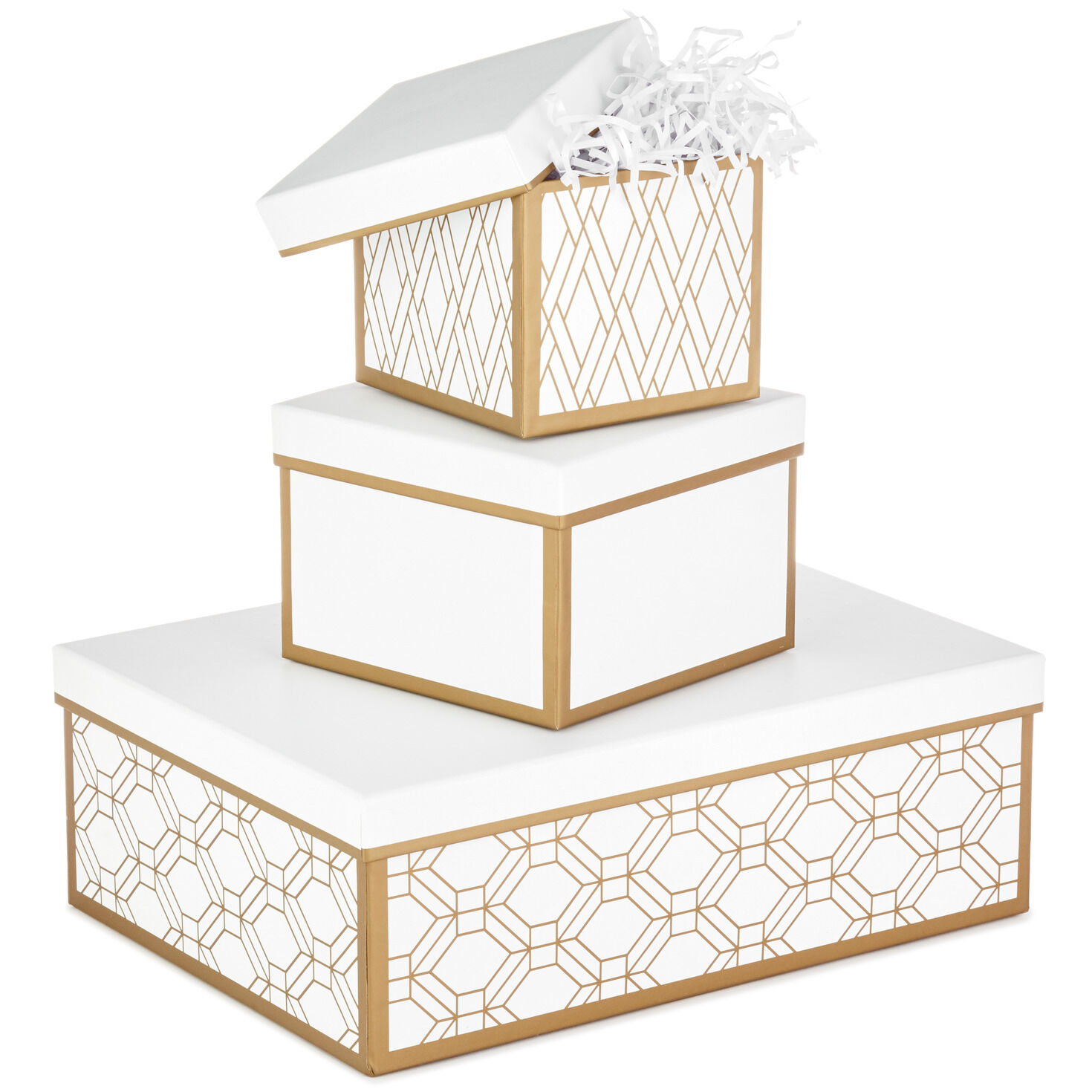 5600-assorted-nesting-boxes-3-pack-with-shredded-paper-filler-1.jpg Assorted Nesting Boxes 3-Pack With Shredded Paper Filler