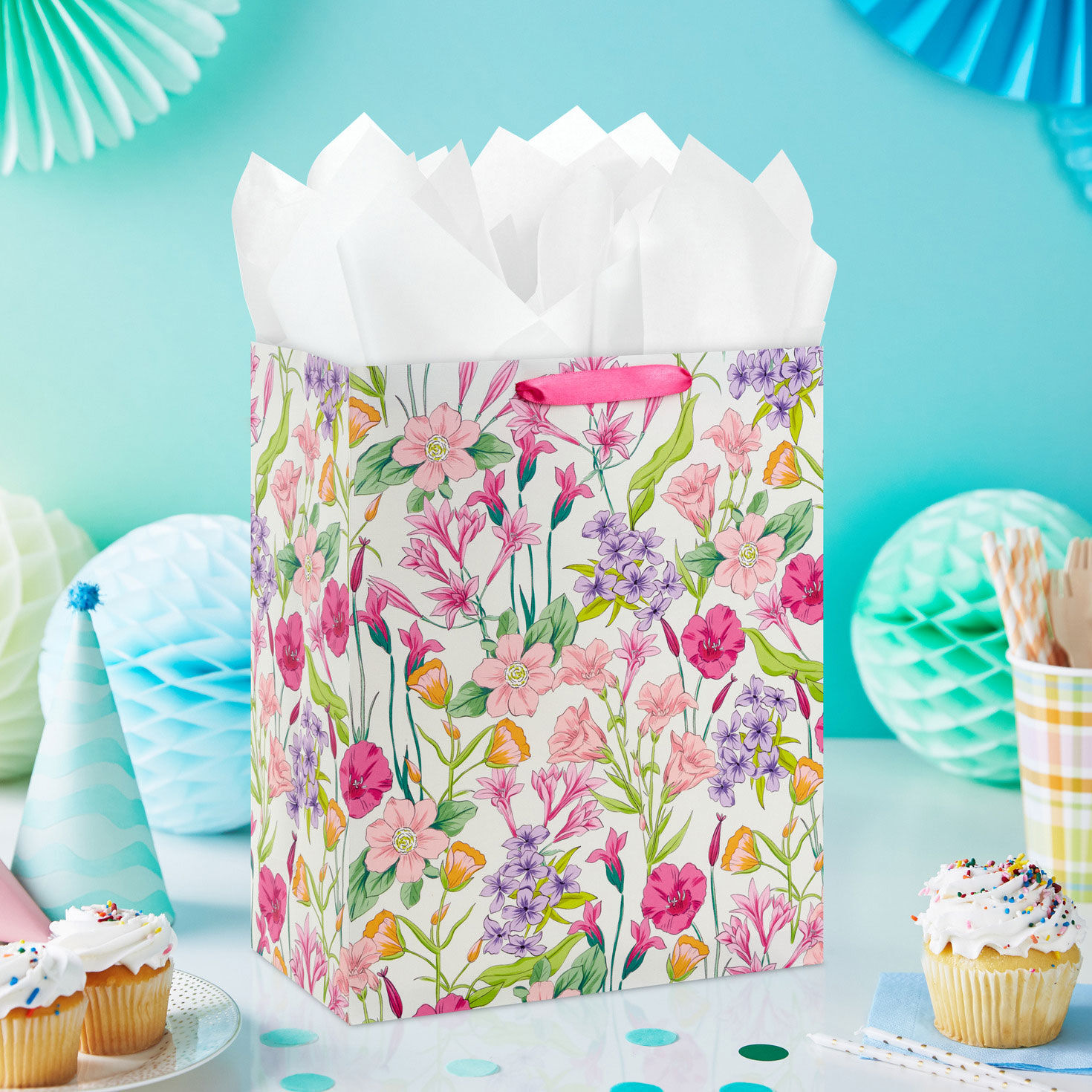 8798-13-sweet-florals-large-gift-bag-2.jpg 13" Sweet Florals Large Gift Bag