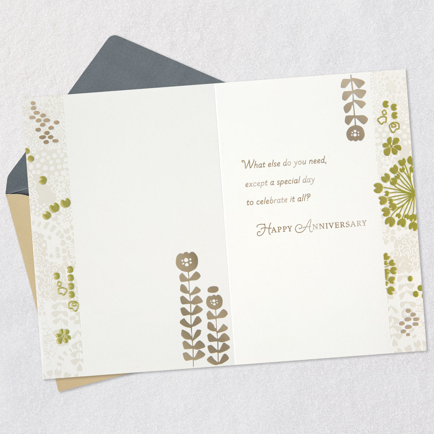 9212-sweet-memories-happy-hearts-anniversary-card-3.jpg Sweet Memories, Happy Hearts Anniversary Card