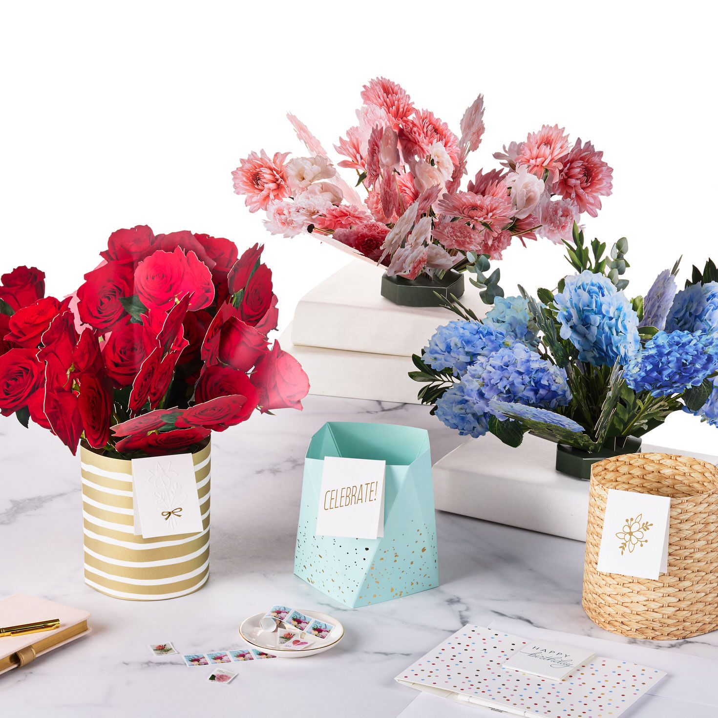 9634-build-a-bouquet-gold-stripes-pop-up-paper-vase-with-mini-card-5.jpg Build-a-Bouquet Gold Stripes Pop-Up Paper Vase With Mini Card